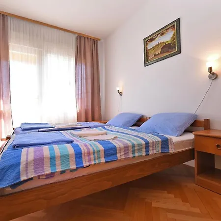 Apartment Fuer 8 Personen Ca 100 Qm In Pula, Istrien Istrische Riviera