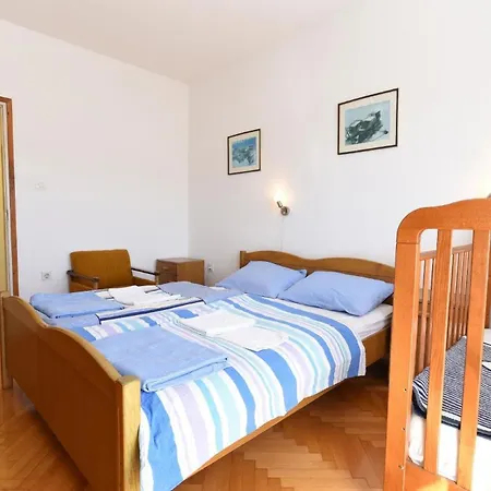 Fuer 8 Personen Ca 100 Qm In Pula, Istrien Istrische Riviera *