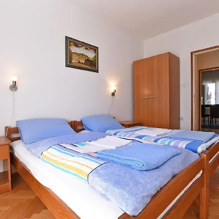 Fuer 8 Personen Ca 100 Qm In Pula, Istrien Istrische Riviera Apartment *
