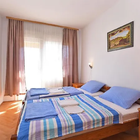 Fuer 8 Personen Ca 100 Qm In Pula, Istrien Istrische Riviera Apartment