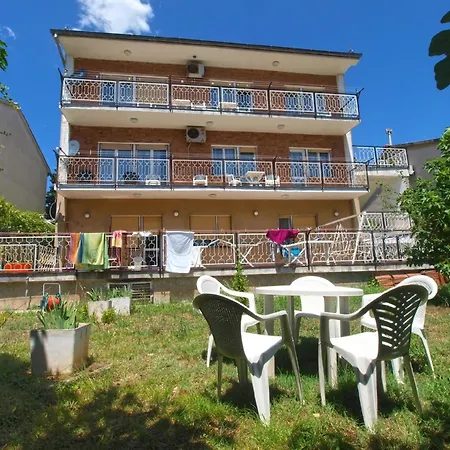 Apartment Fuer 8 Personen Ca 100 Qm In Pula, Istrien Istrische Riviera Pula